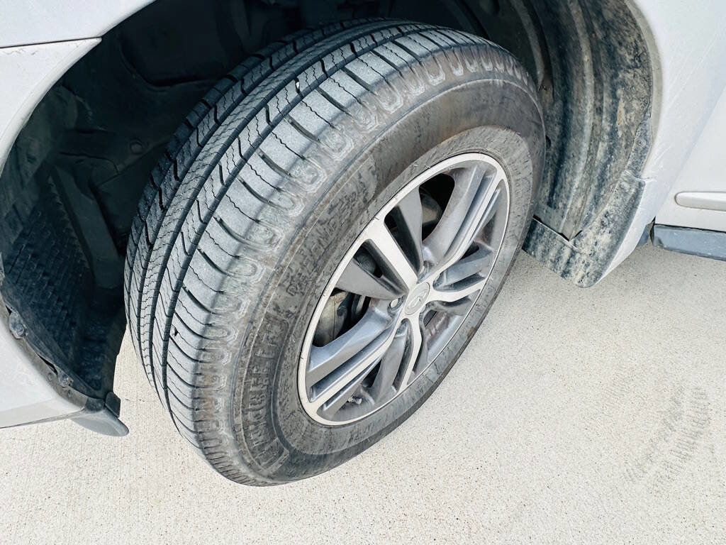 Used 2017 INFINITI QX60 FWD w/ Premium Plus Package image 31