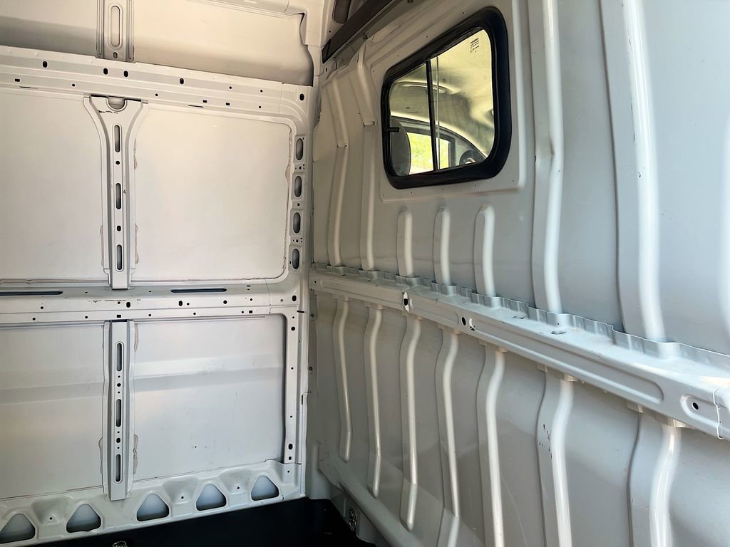 Used 2024 RAM ProMaster 3500 w/ Convenience Group FWD image 22