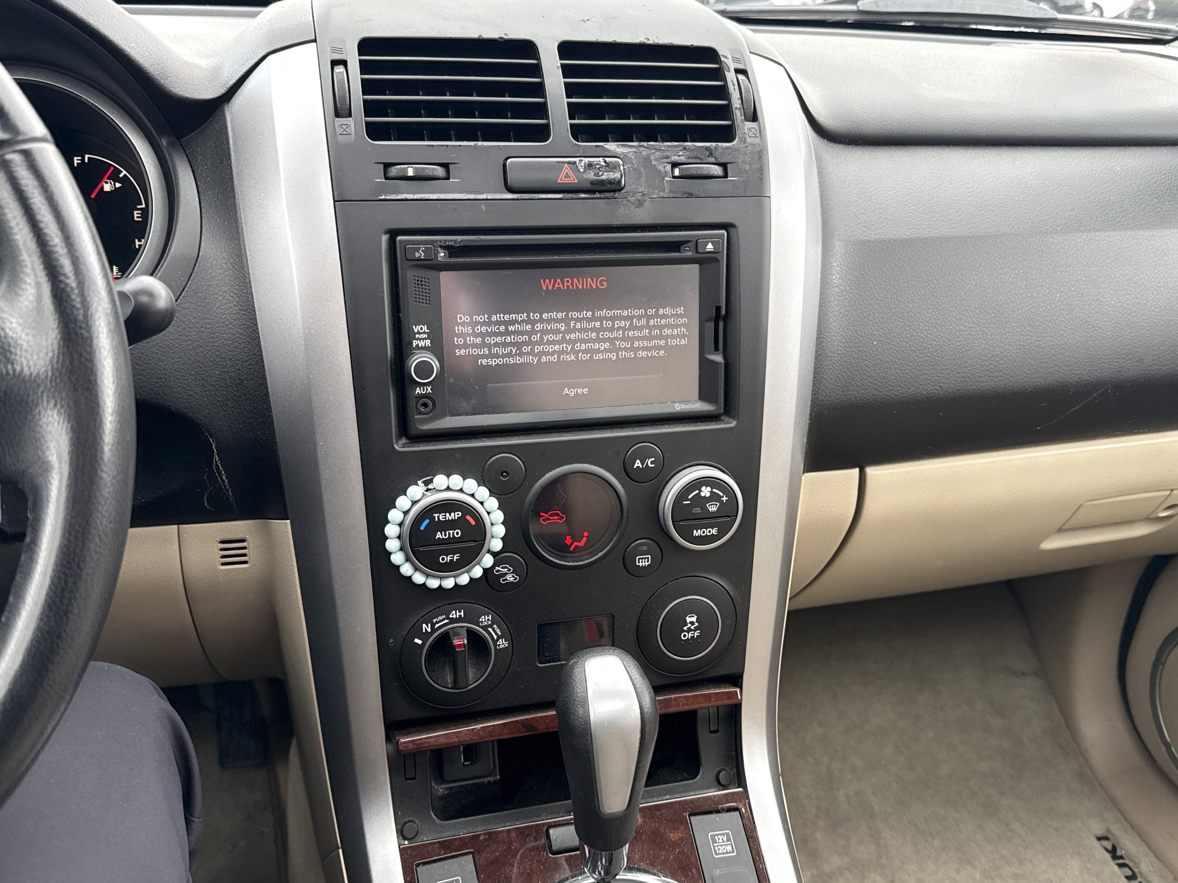 Used 2013 Suzuki Grand Vitara Limited image 22