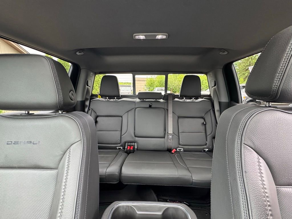 Used 2025 GMC Sierra 1500 Denali AWD/4WD image 22