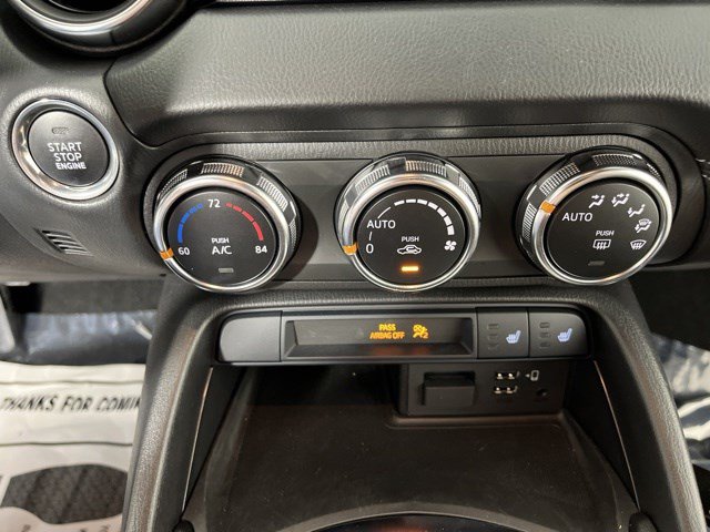 Used 2021 MAZDA MX-5 Miata Grand Touring RWD image 23
