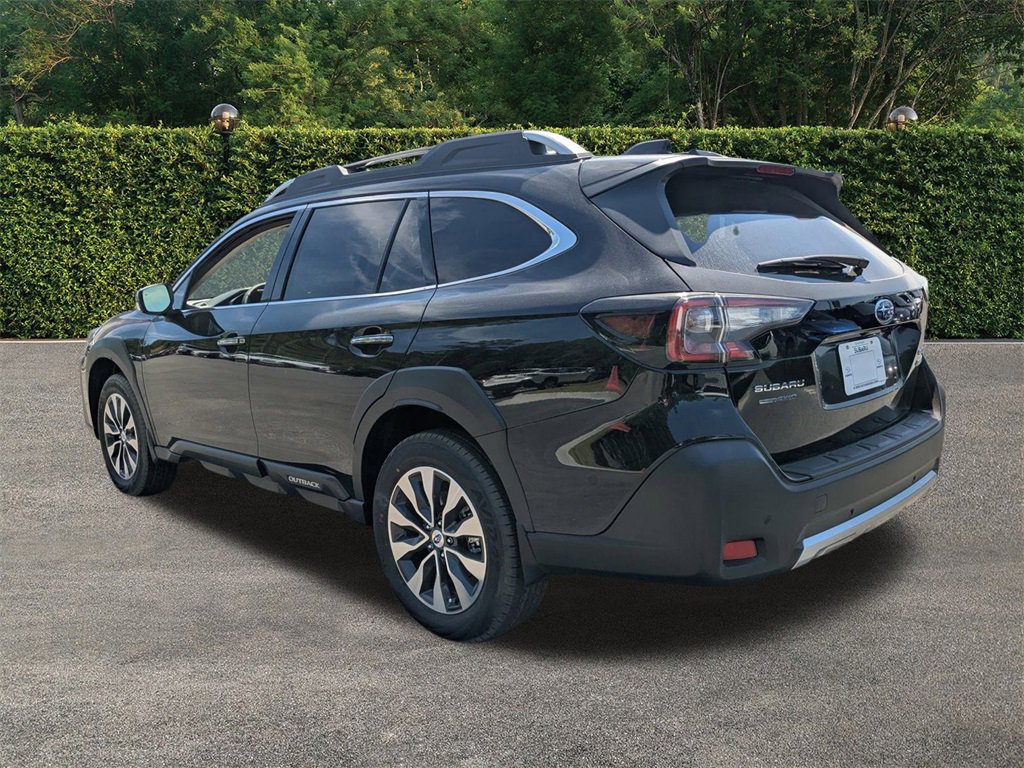 New 2025 Subaru Outback Touring XT image 6