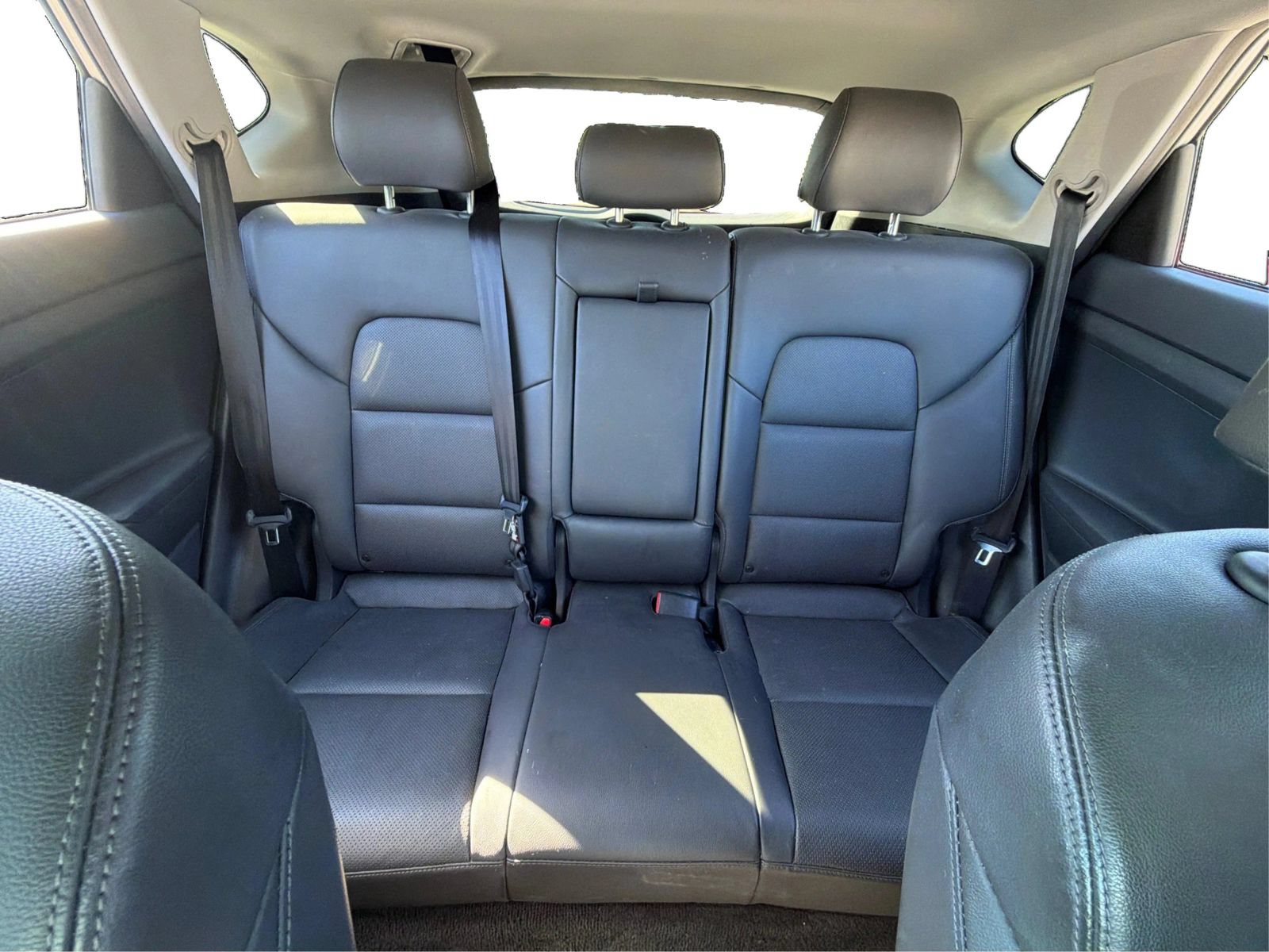 Used 2020 Hyundai Tucson Ultimate w/ Cargo Package AWD/4WD image 19