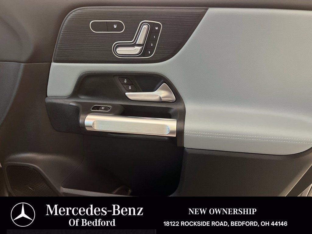 Used 2026 Mercedes-Benz GLB 250 4MATIC image 19
