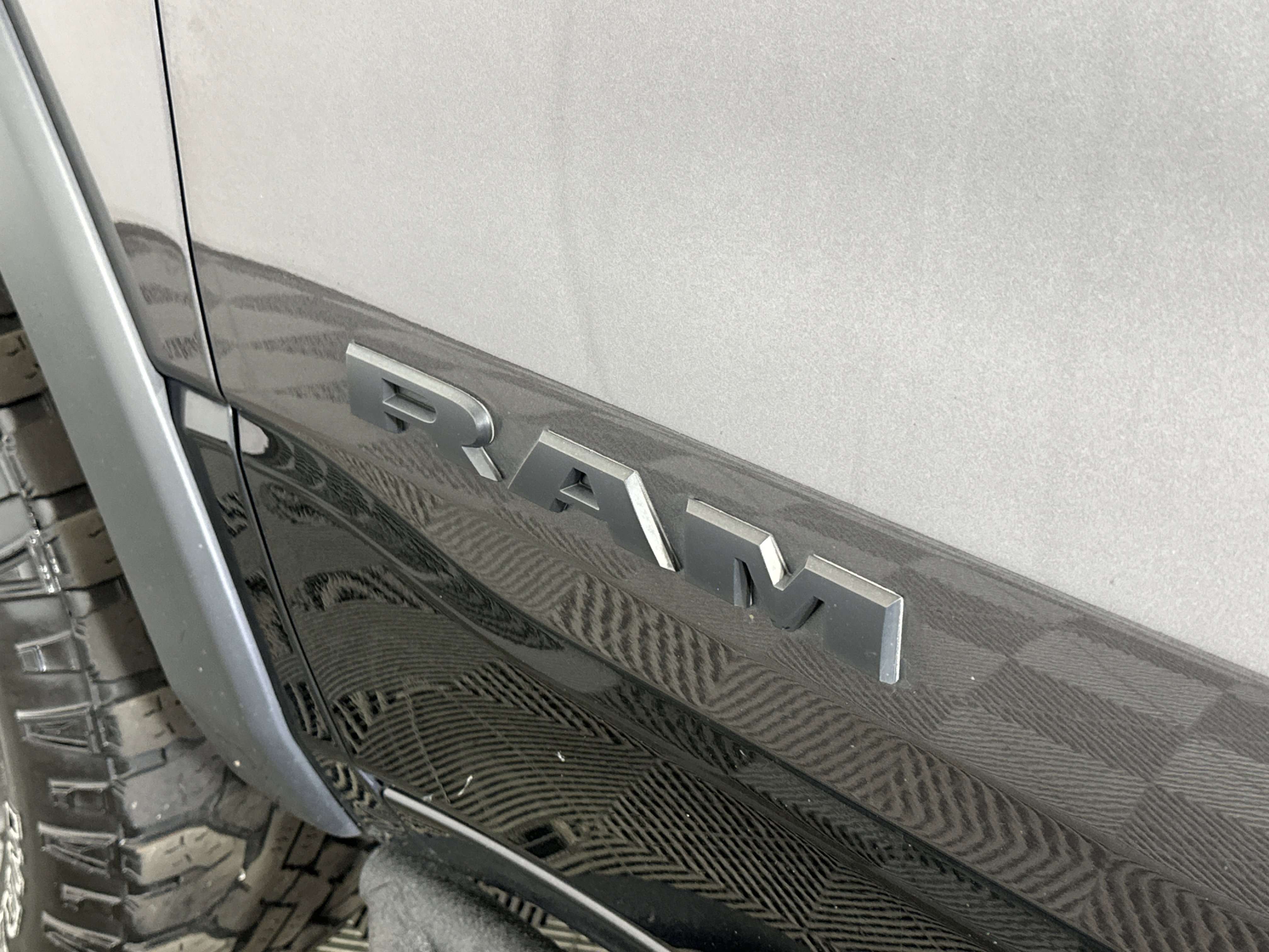 Used 2019 RAM 1500 Rebel image 19