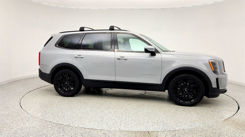 Used 2022 Kia Telluride EX w/ EX Premium Package AWD/4WD image 4