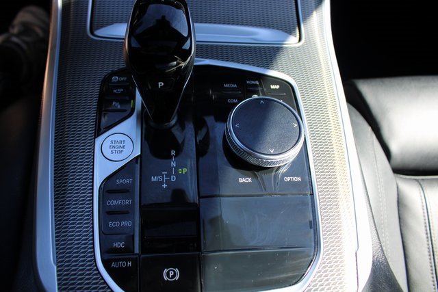 Used 2022 BMW X5 xDrive40i w/ M Sport Package image 14