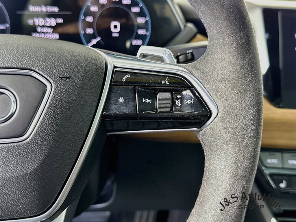 Used 2023 Audi e-tron GT Premium Plus AWD/4WD image 14