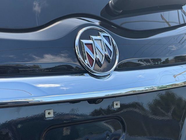 Used 2024 Buick Enclave Essence w/ Sport Touring Edition FWD image 9