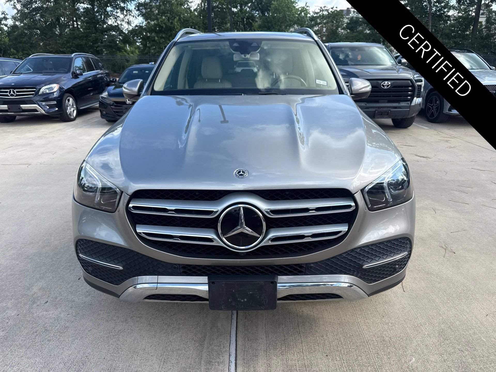 Used 2020 Mercedes-Benz GLE 450 4MATIC image 2