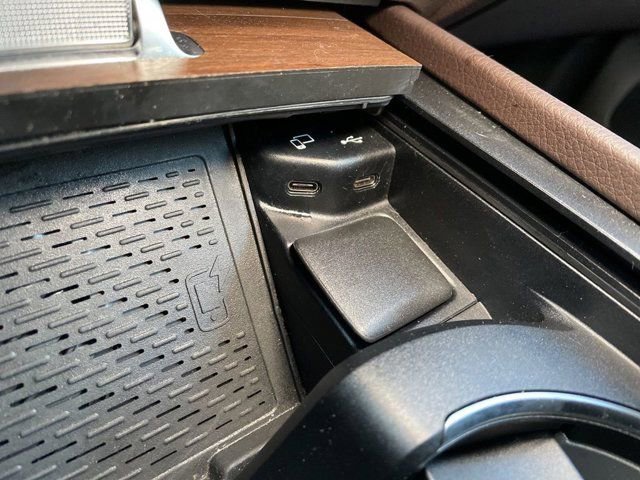 Used 2023 Mercedes-Benz GLS 450 4MATIC image 19