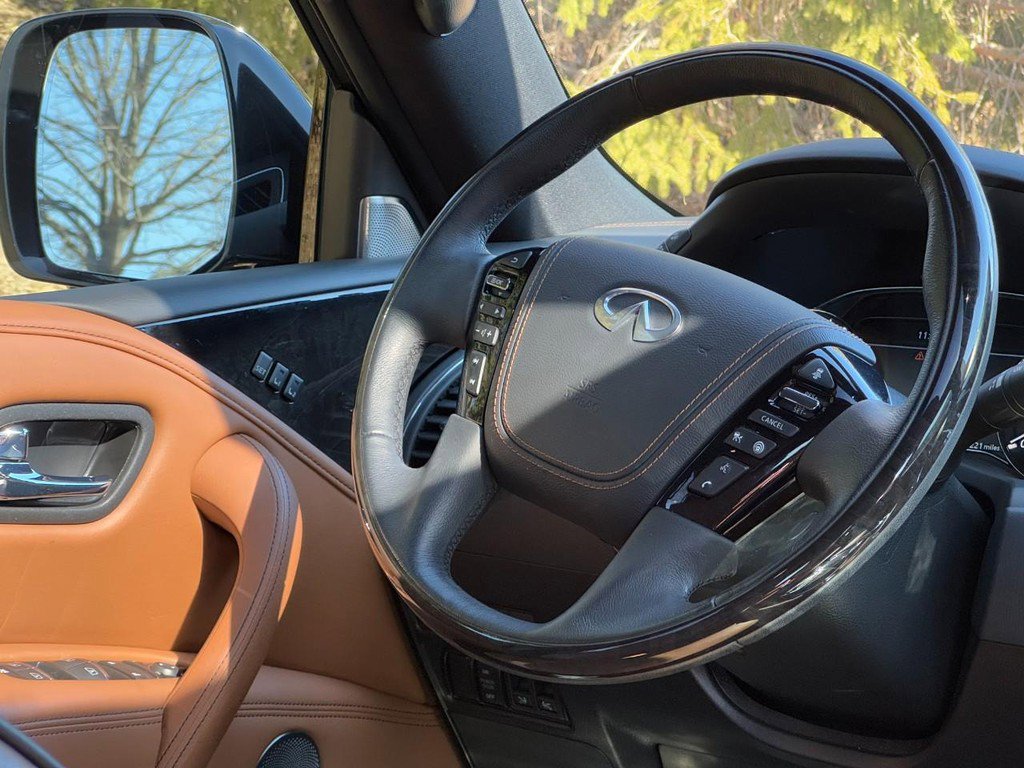 Used 2023 INFINITI QX80 Sensory w/ All-Season Package image 14