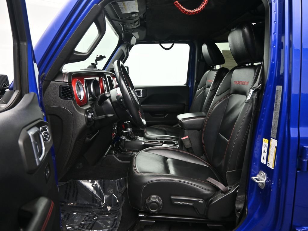 Used 2018 Jeep Wrangler Unlimited Rubicon w/ Cold Weather Group image 26