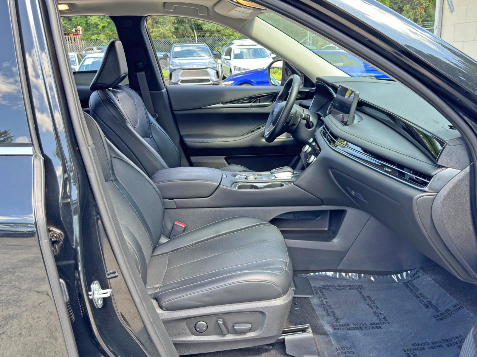 Used 2023 INFINITI QX60 Pure FWD image 15