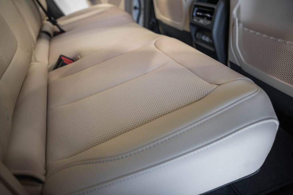 New 2025 Jeep Grand Cherokee Limited w/ Luxury Tech Group II image 31