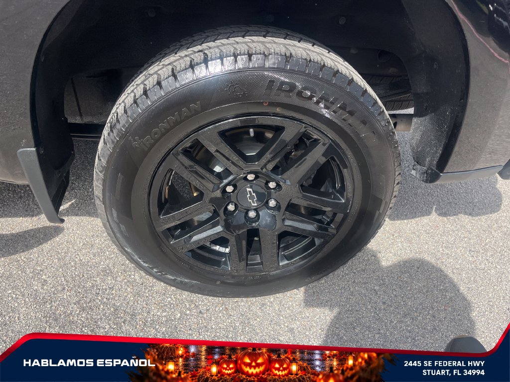 Used 2023 Chevrolet Silverado 1500 RST AWD/4WD image 9