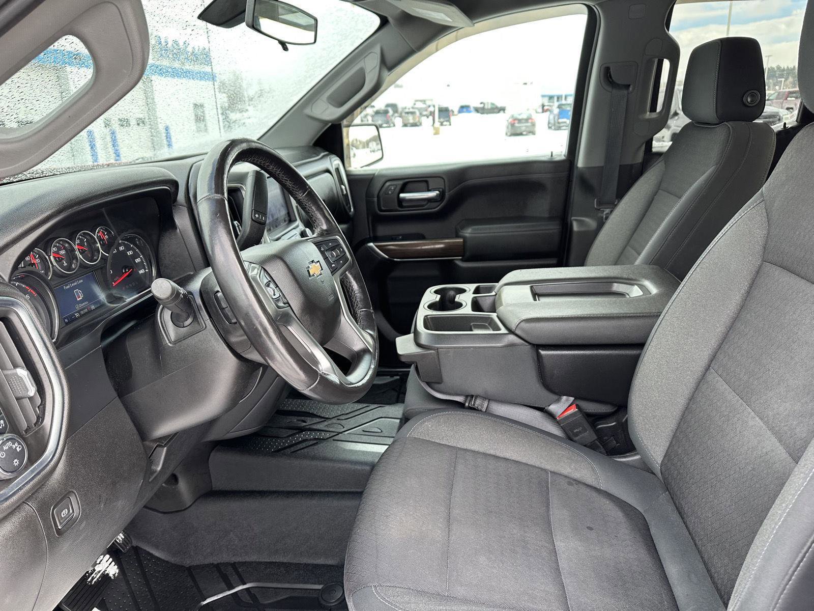Used 2019 Chevrolet Silverado 1500 LT w/ All-Star Edition image 21