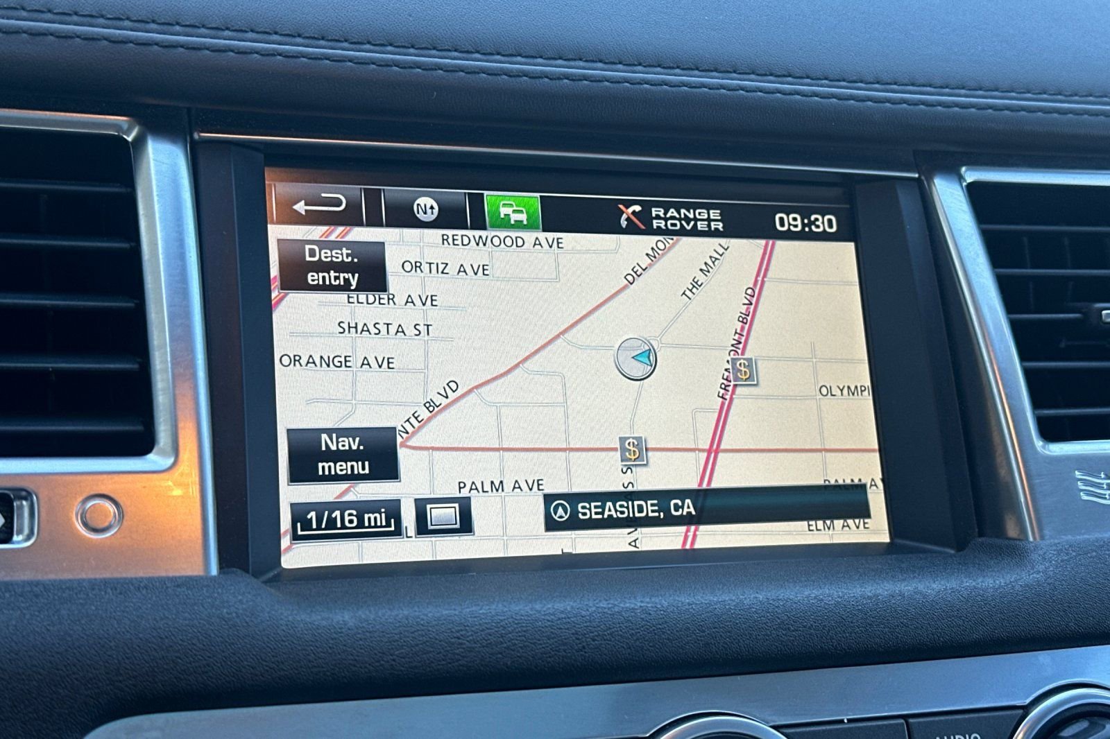 Used 2013 Land Rover Range Rover Sport HSE LUX image 25