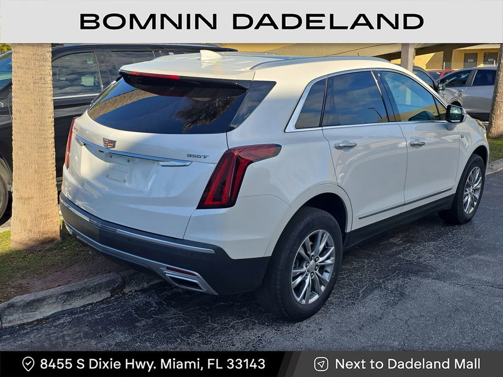 Used 2022 Cadillac XT5 Premium Luxury image 3
