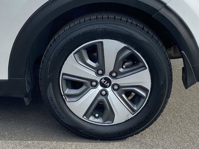 Used 2018 Kia Niro LX image 28