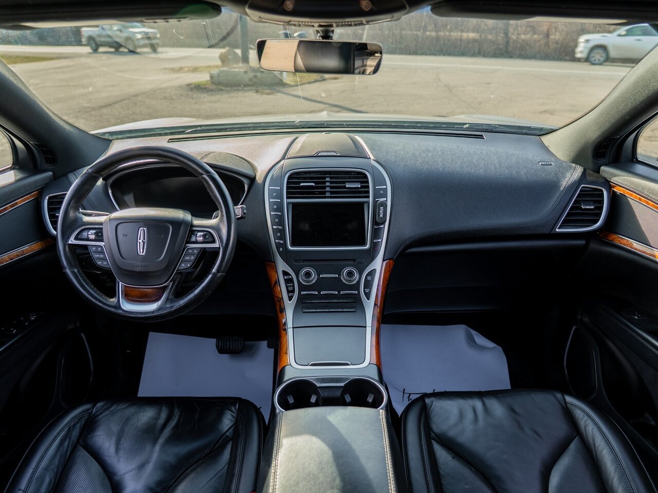 Used 2019 Lincoln Nautilus Select AWD/4WD image 24