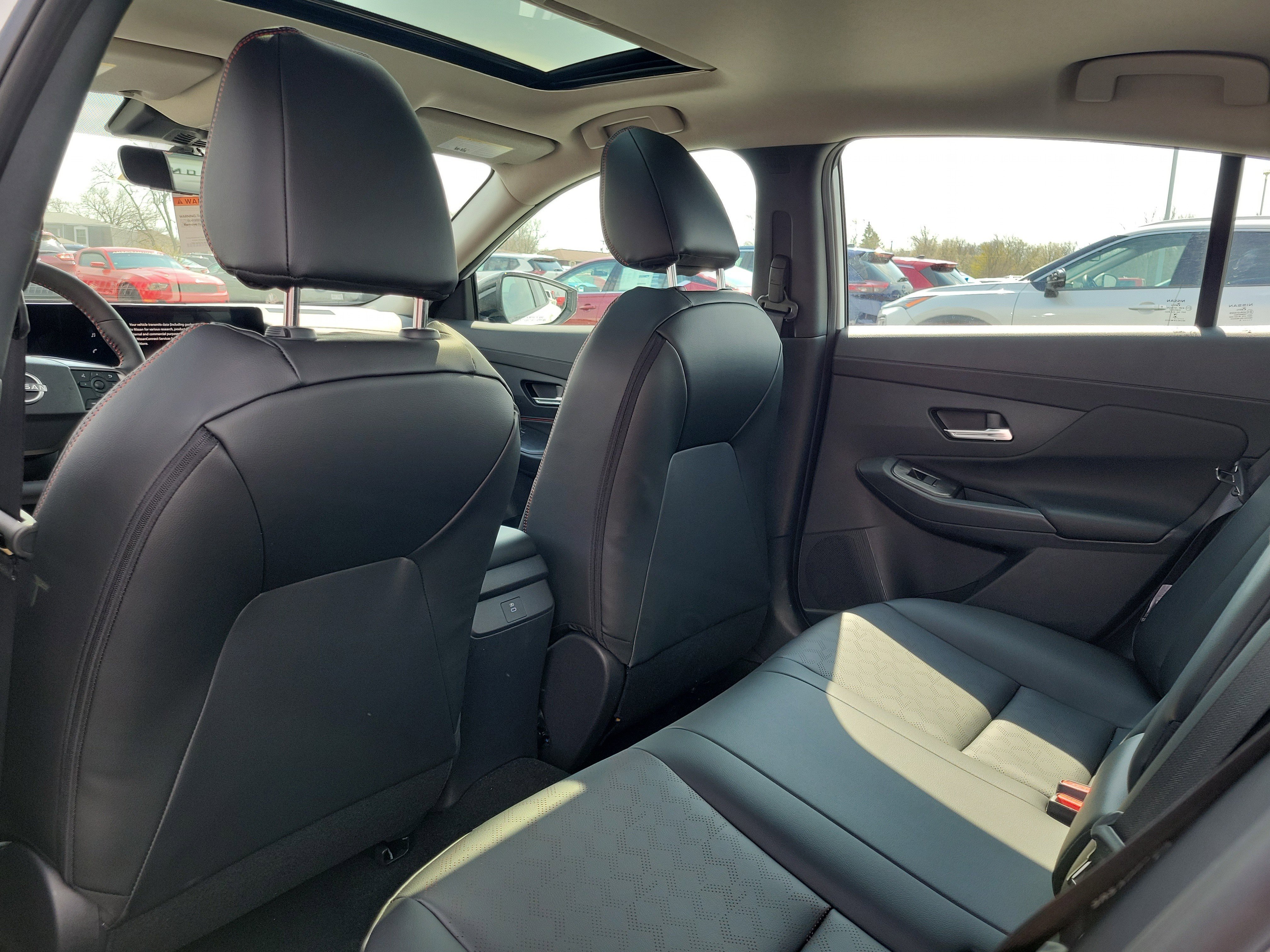 New 2026 Nissan Sentra SR w/ SR Premium Package FWD image 14