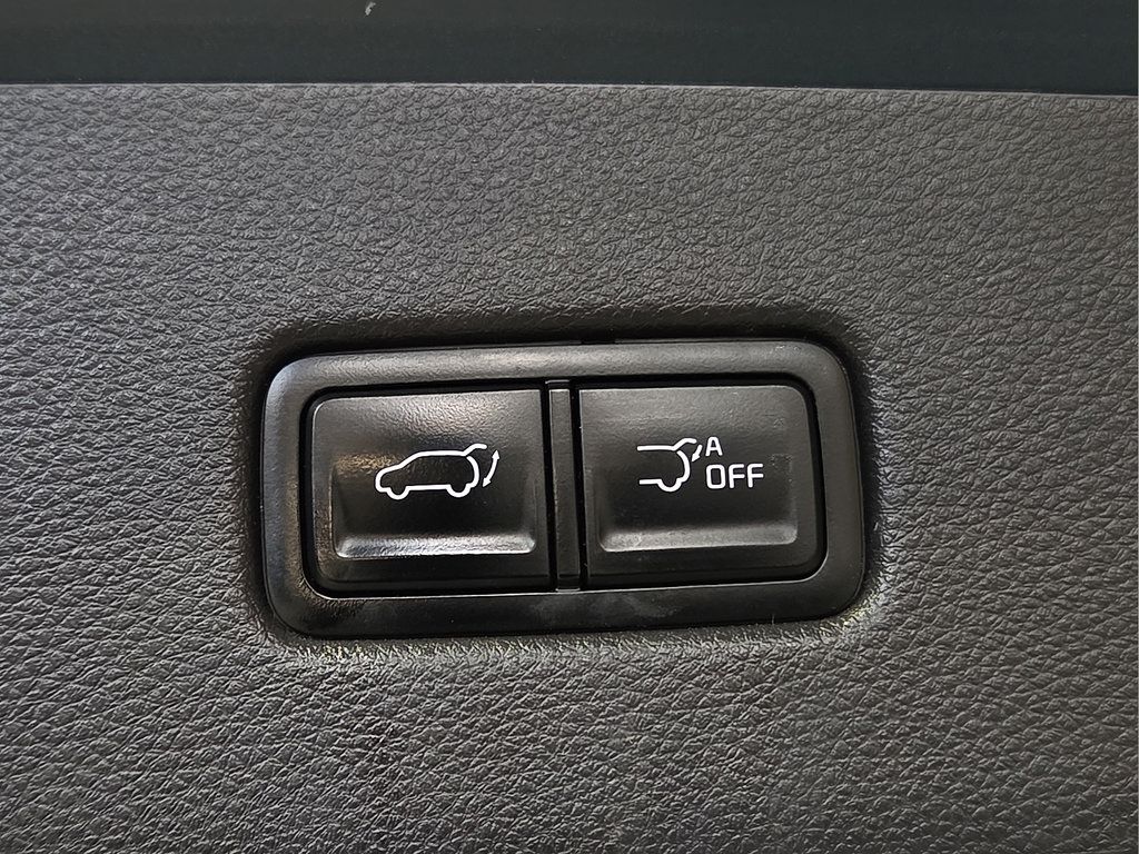 Used 2024 Kia Carnival SX Prestige FWD image 13