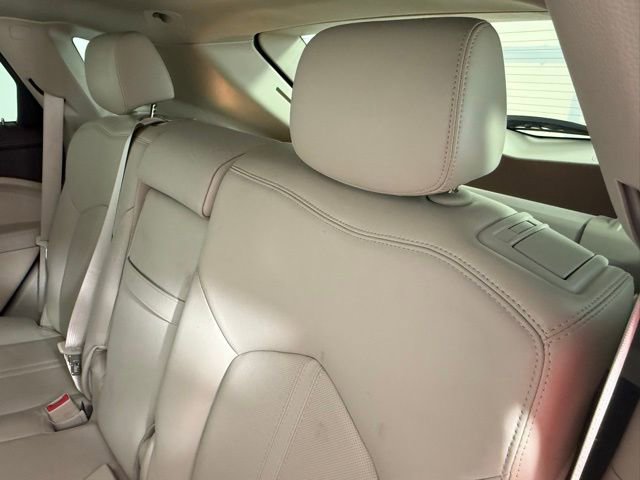 Used 2012 Cadillac SRX Luxury image 41