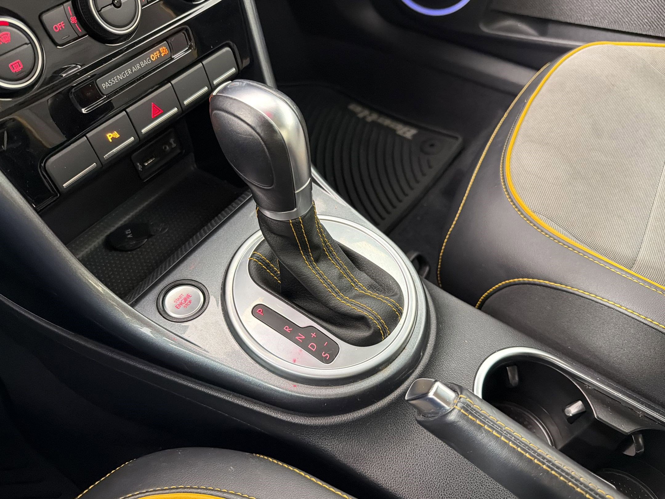 Used 2017 Volkswagen Beetle 1.8T Dune image 25