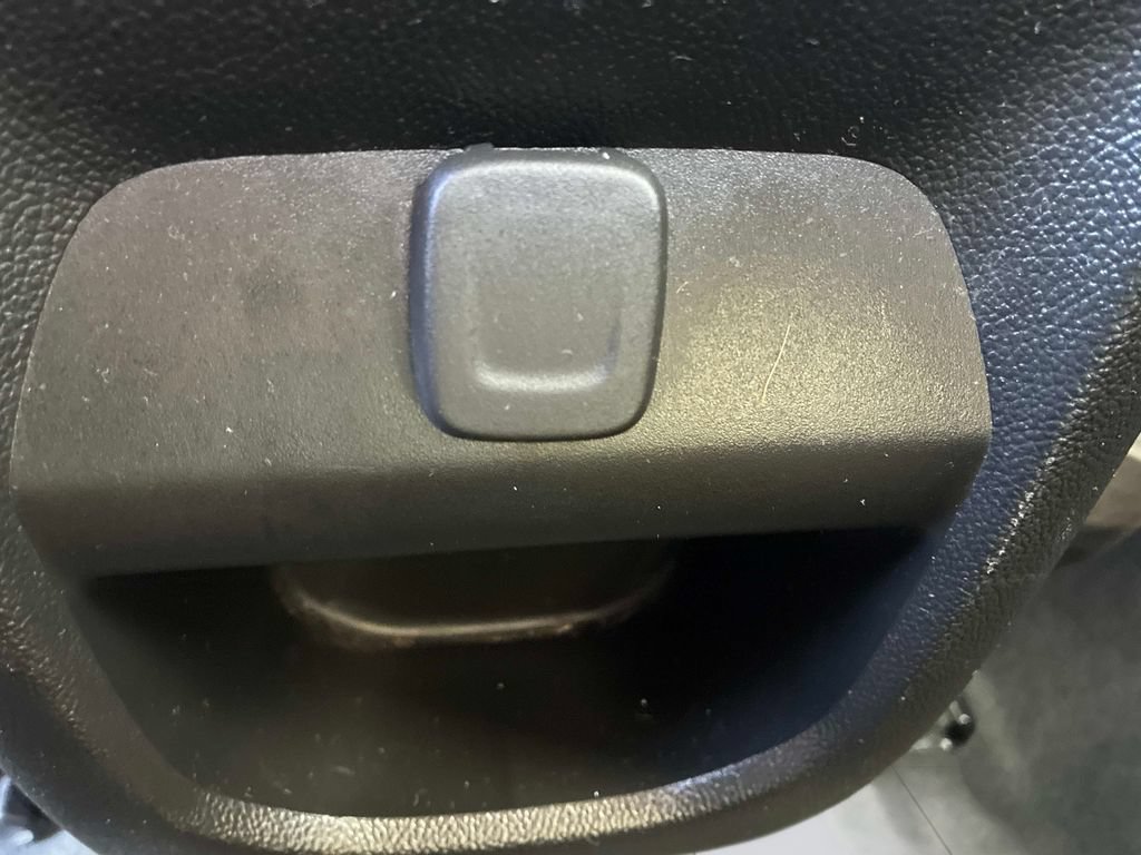Used 2021 Chevrolet Colorado W/T w/ WT Convenience Package AWD/4WD image 26