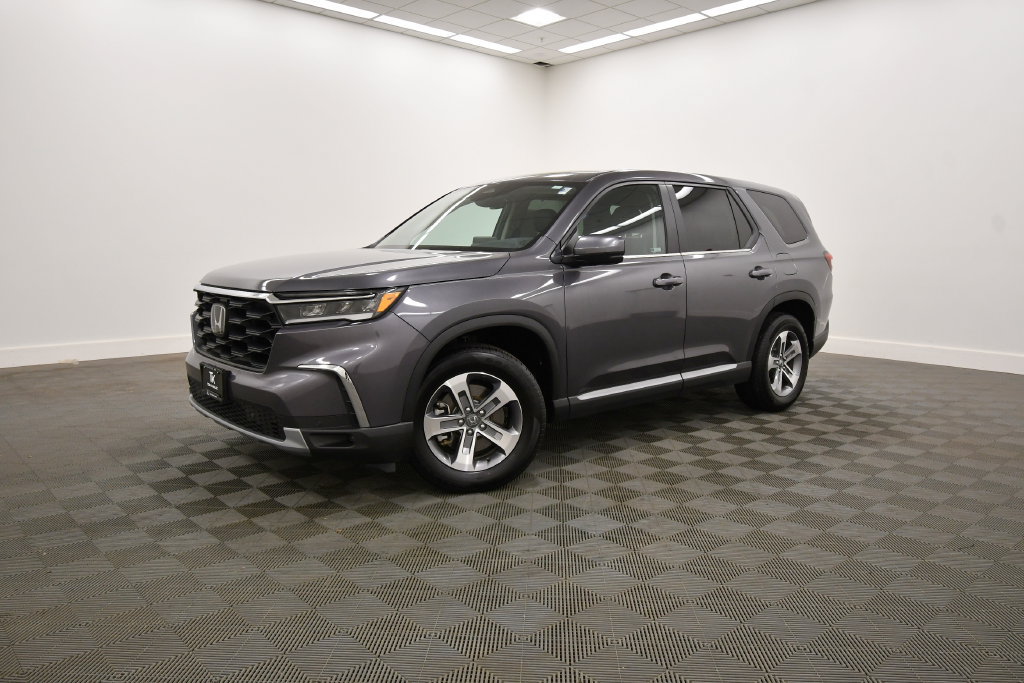 Certified 2025 Honda Pilot EX-L image 2