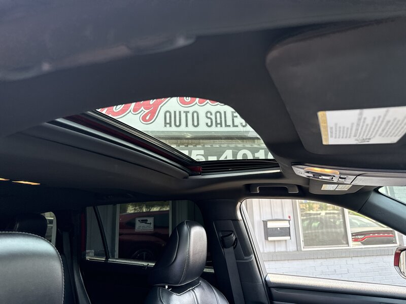 Used 2022 Toyota Highlander XSE AWD/4WD image 26