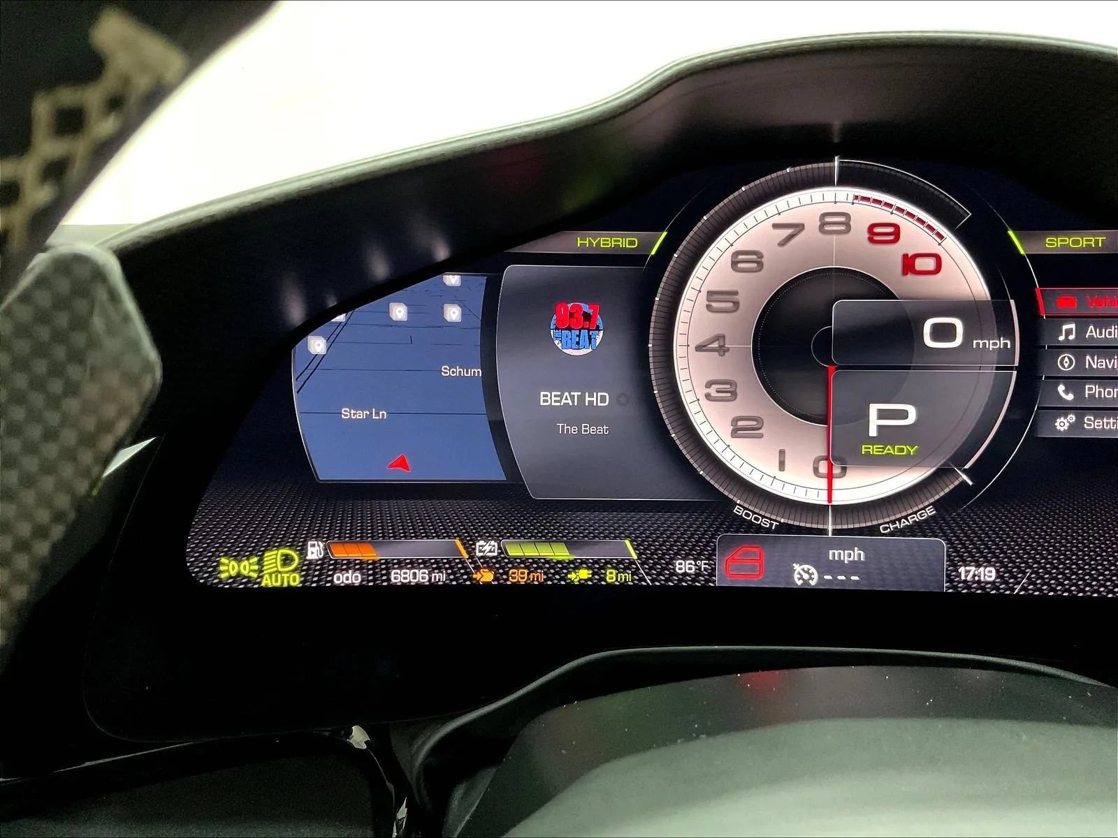 Used 2021 Ferrari SF90 Stradale AWD/4WD image 31