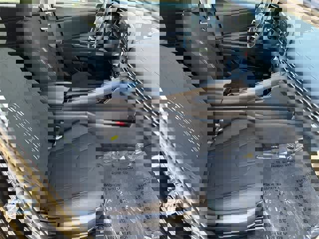 Certified 2025 Hyundai Elantra Blue image 18