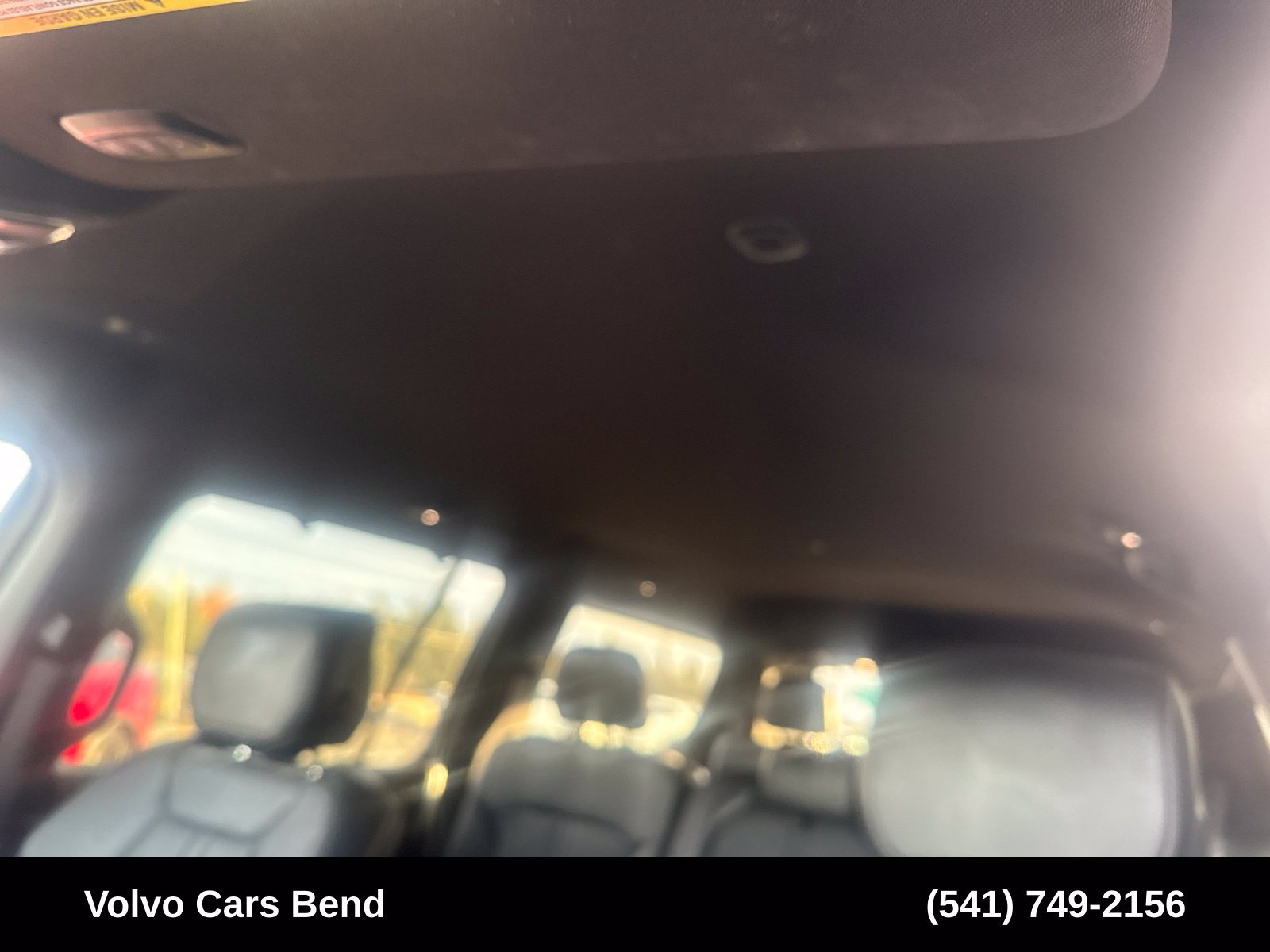 Used 2023 Jeep Wagoneer Series II w/ Convenience Group I AWD/4WD image 16