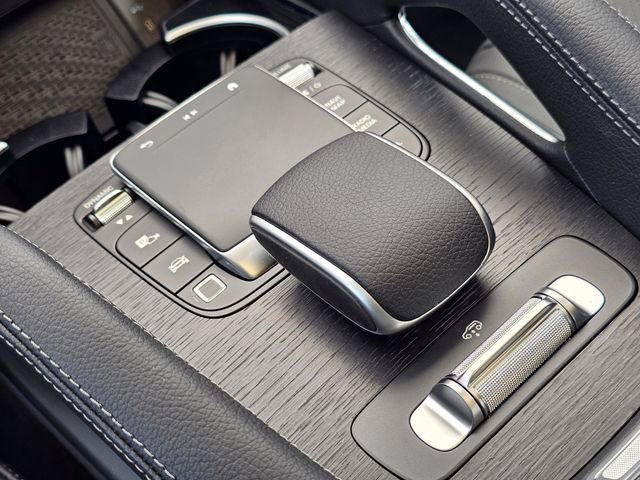 New 2026 Mercedes-Benz GLS 450 4MATIC image 34