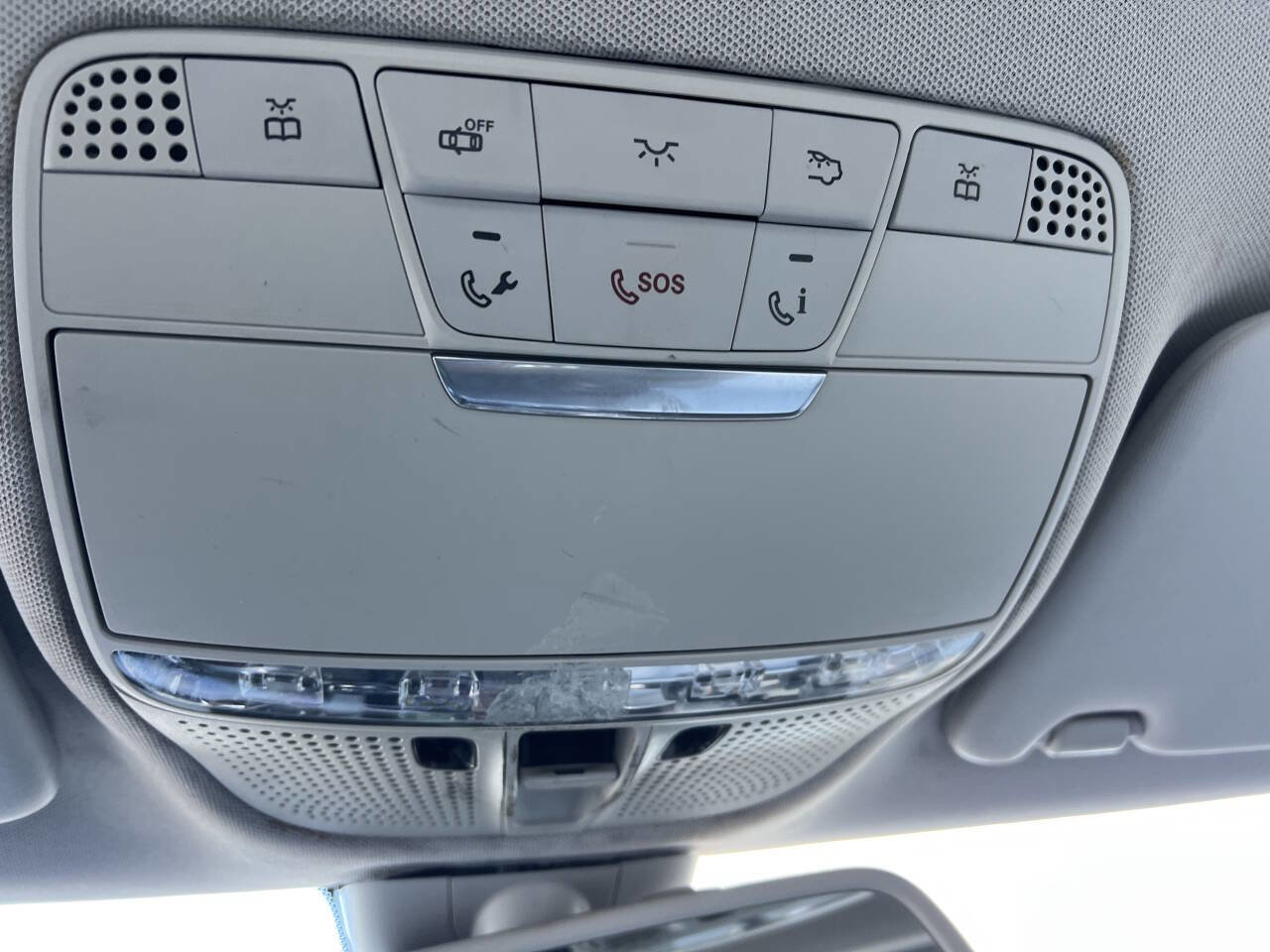 Used 2016 Mercedes-Benz C 300 C 300 4MATIC AWD 4dr Sedan image 13