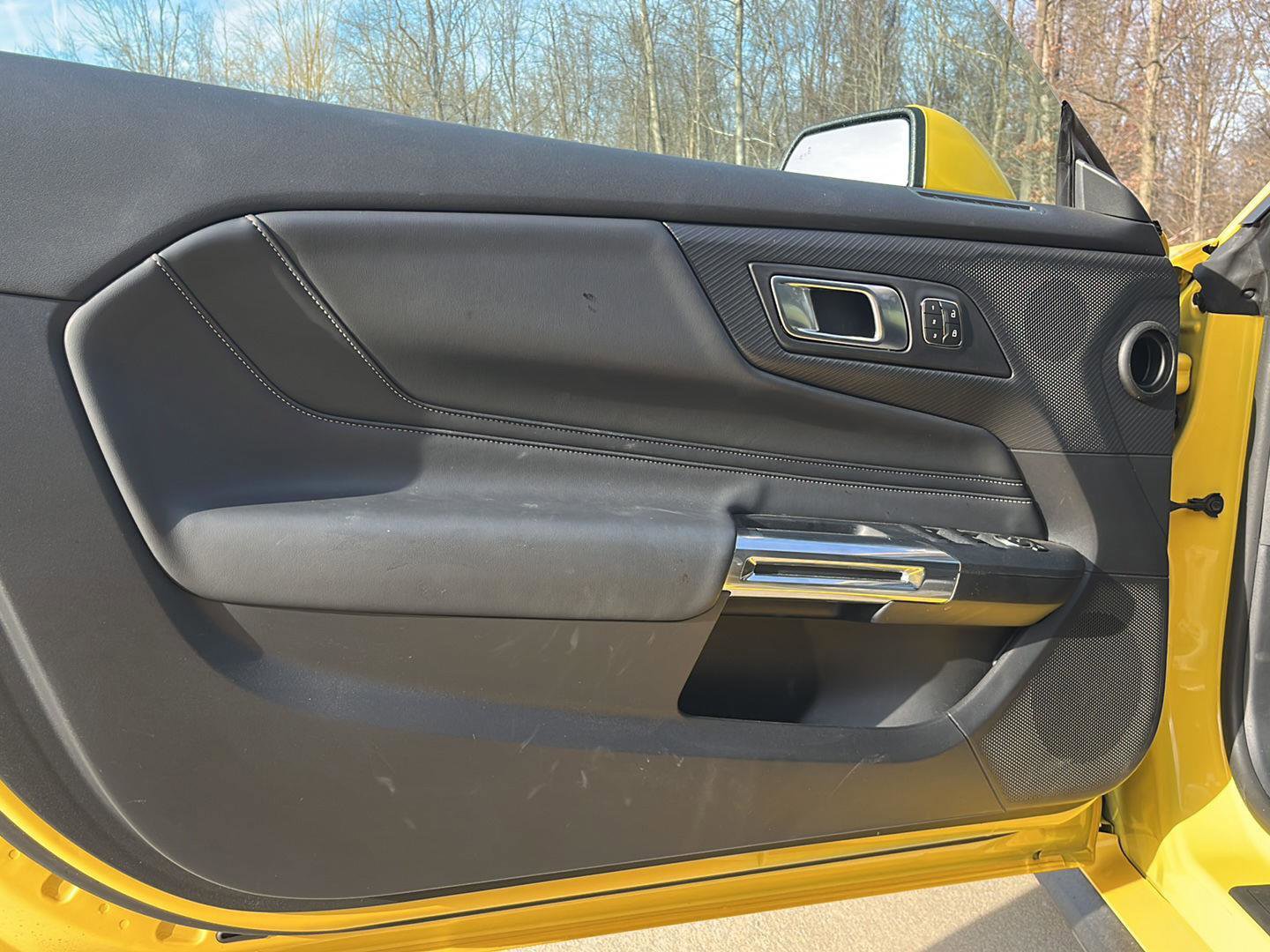 Used 2024 Ford Mustang GT Premium image 9