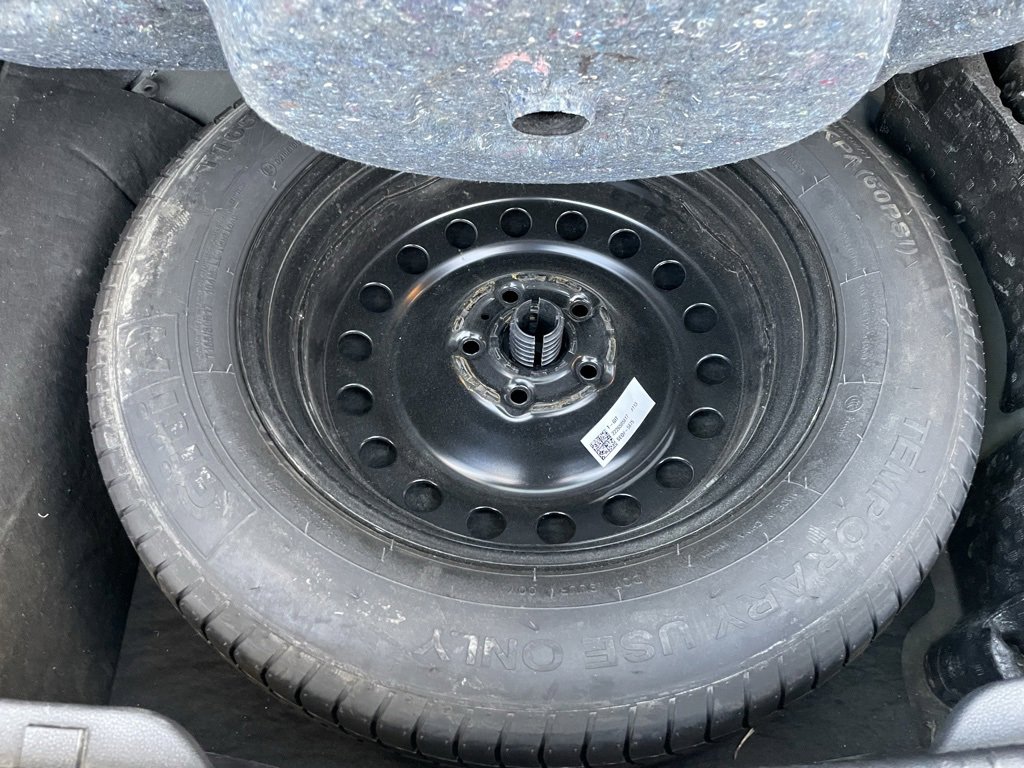 Used 2022 Volkswagen Atlas SE image 34