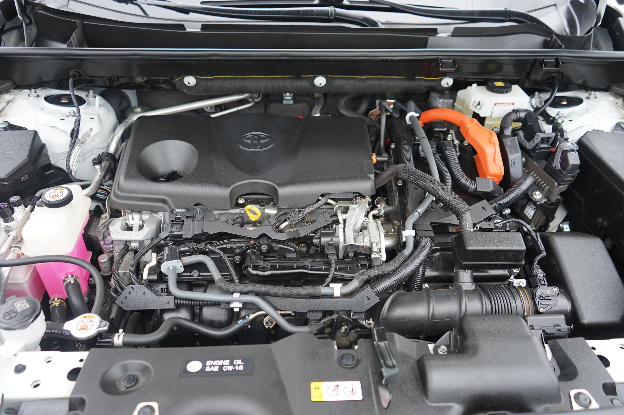 Used 2019 Toyota RAV4 XSE AWD/4WD image 10