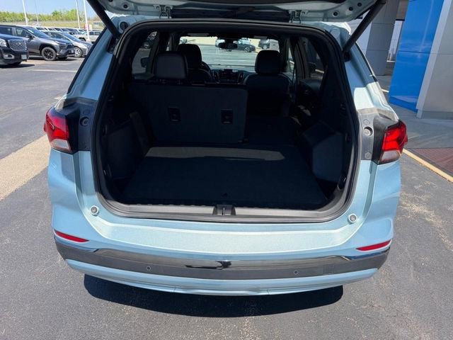 Used 2022 Chevrolet Equinox RS w/ RS Leather Package image 7