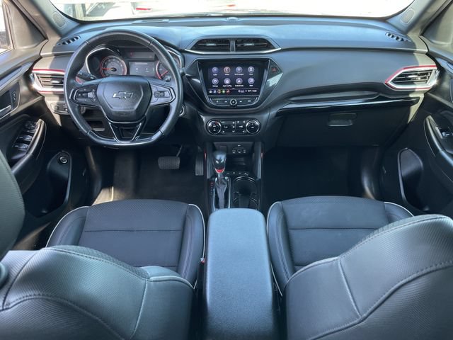 Used 2022 Chevrolet TrailBlazer RS w/ Sun and Liftgate Package FWD image 10