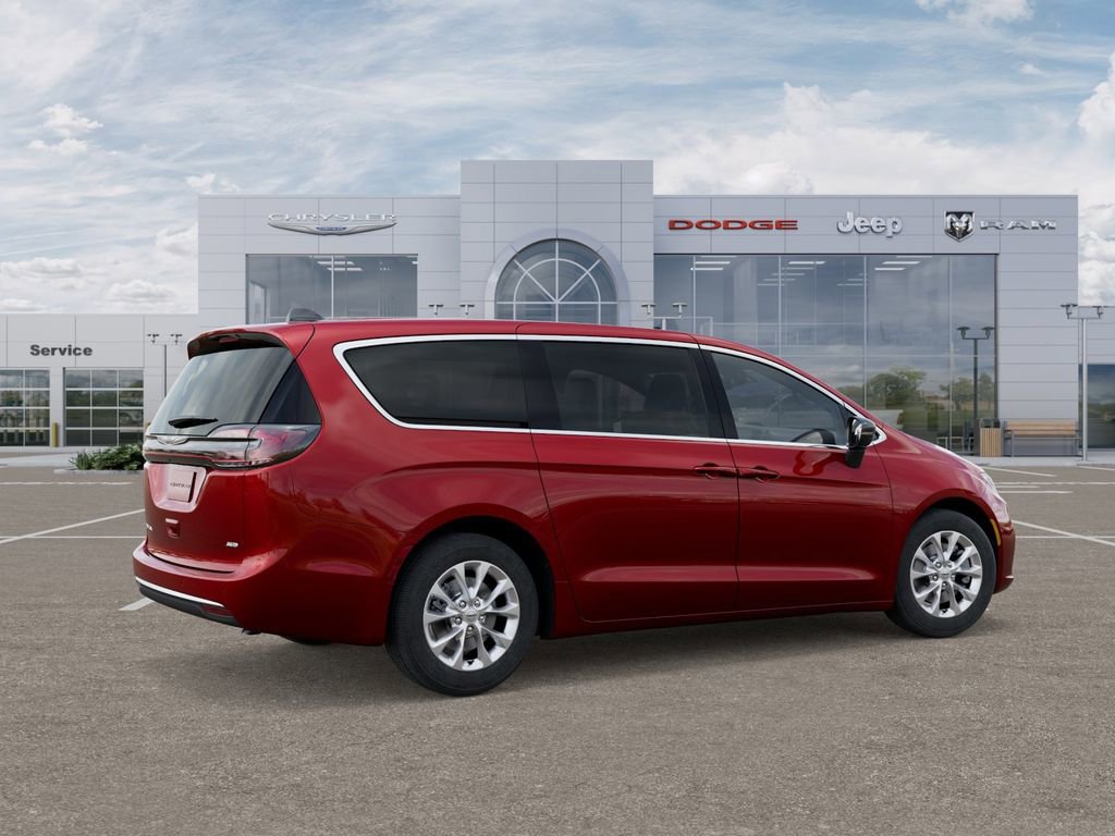 New 2026 Chrysler Pacifica Select AWD/4WD image 4