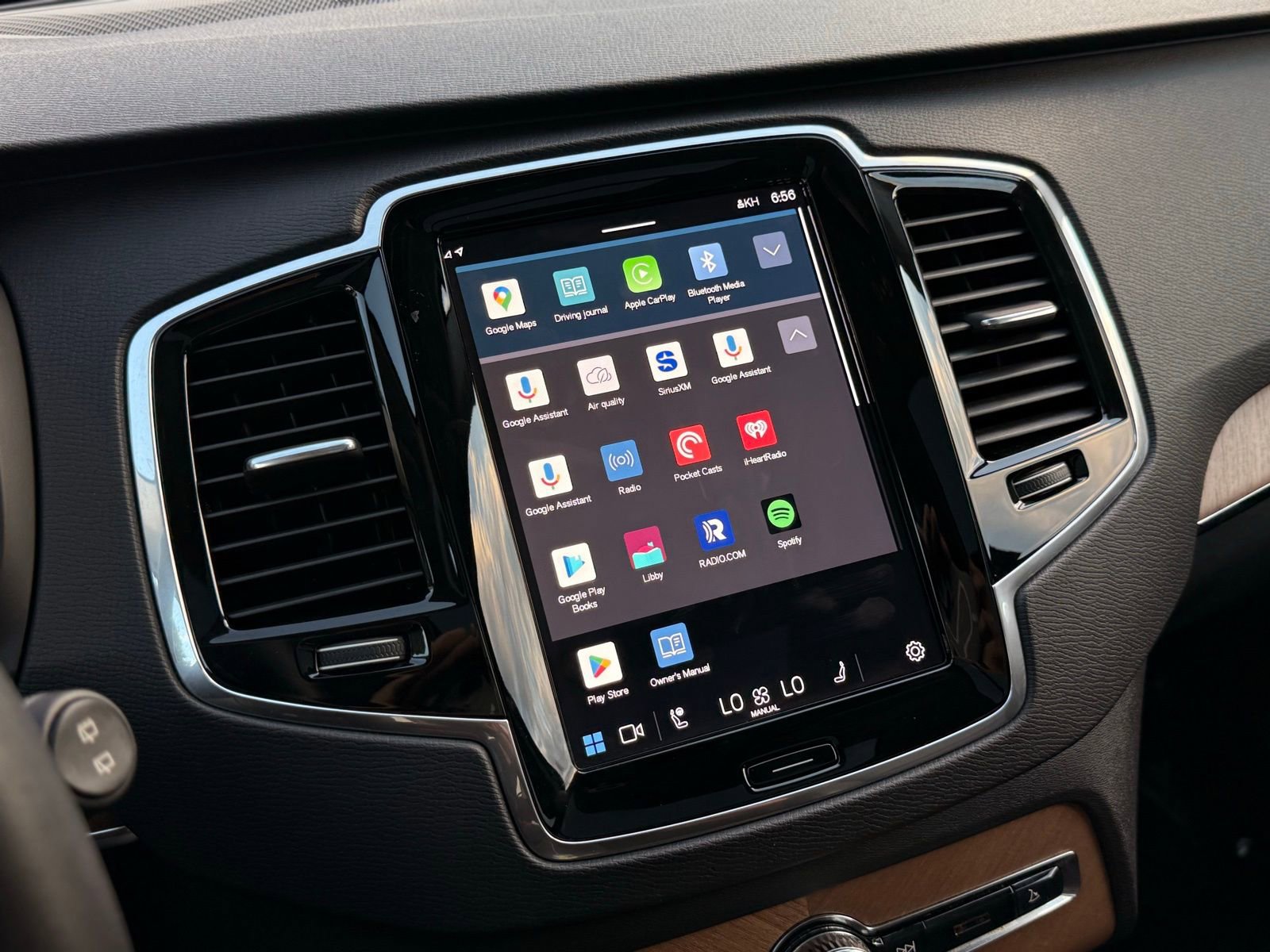 Used 2023 Volvo XC90 T8 Plus image 47