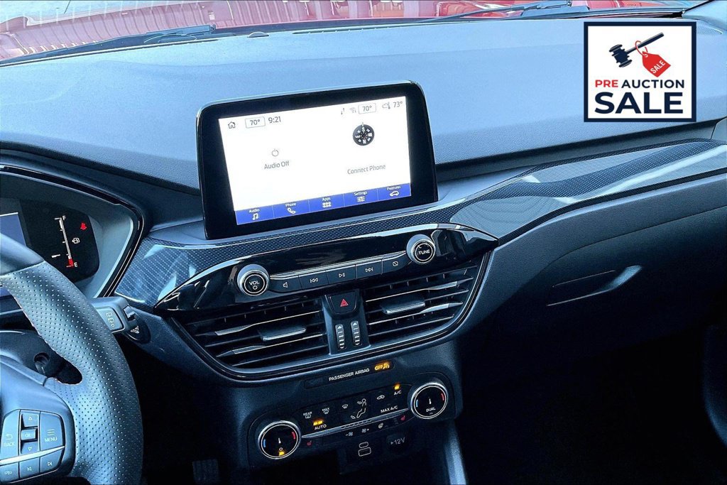Used 2025 Ford Escape ST-Line Select AWD/4WD image 6