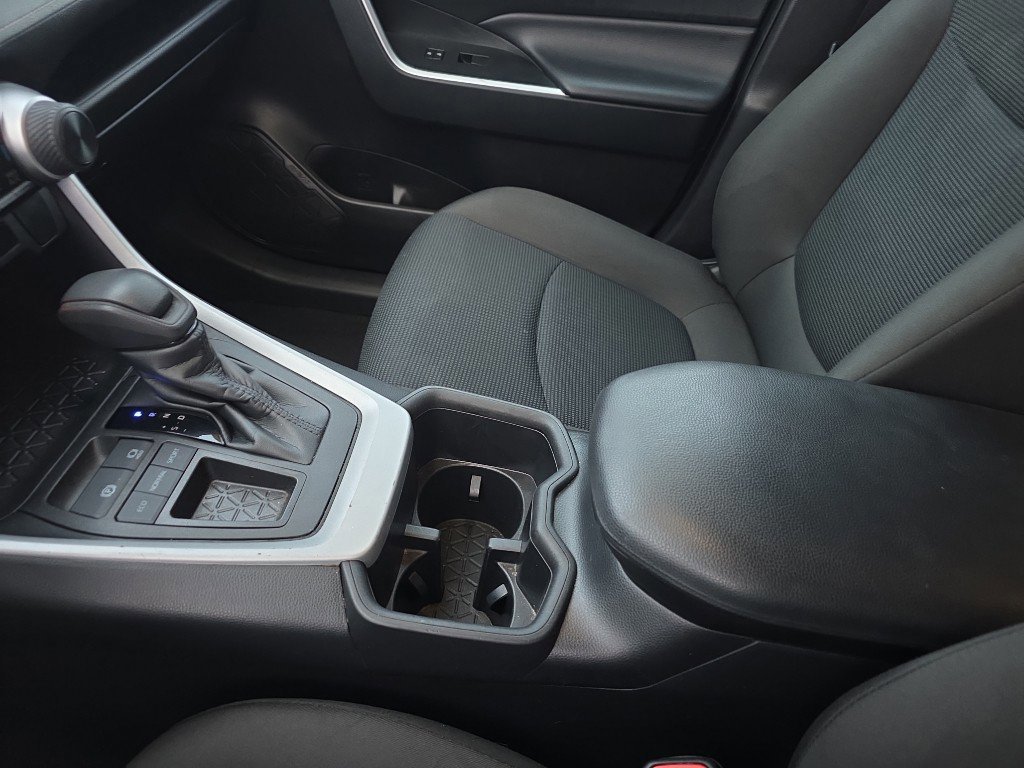 Used 2023 Toyota RAV4 LE image 25