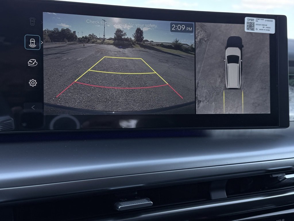 New 2026 Hyundai Ioniq 9 Calligraphy image 16