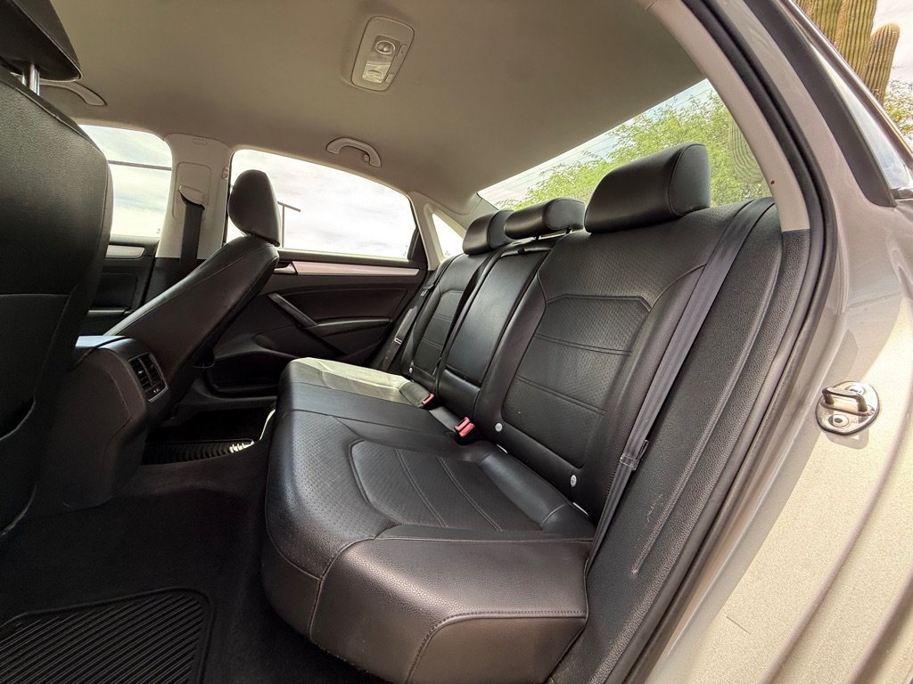 Used 2013 Volkswagen Passat 2.5 SE FWD image 14