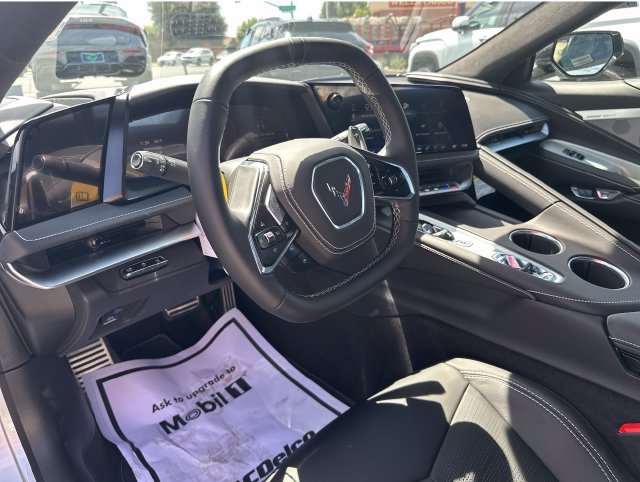 Certified 2026 Chevrolet Corvette Stingray Premium Conv w/ Z51 Performance Package RWD image 17