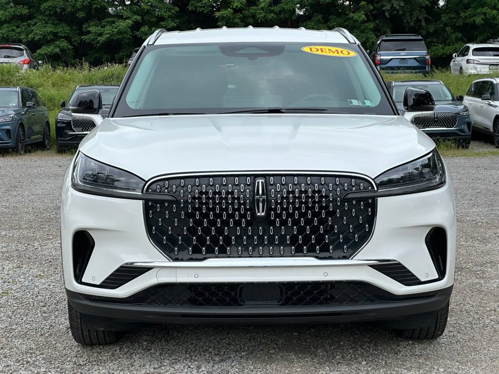 New 2026 Lincoln Aviator AWD image 30